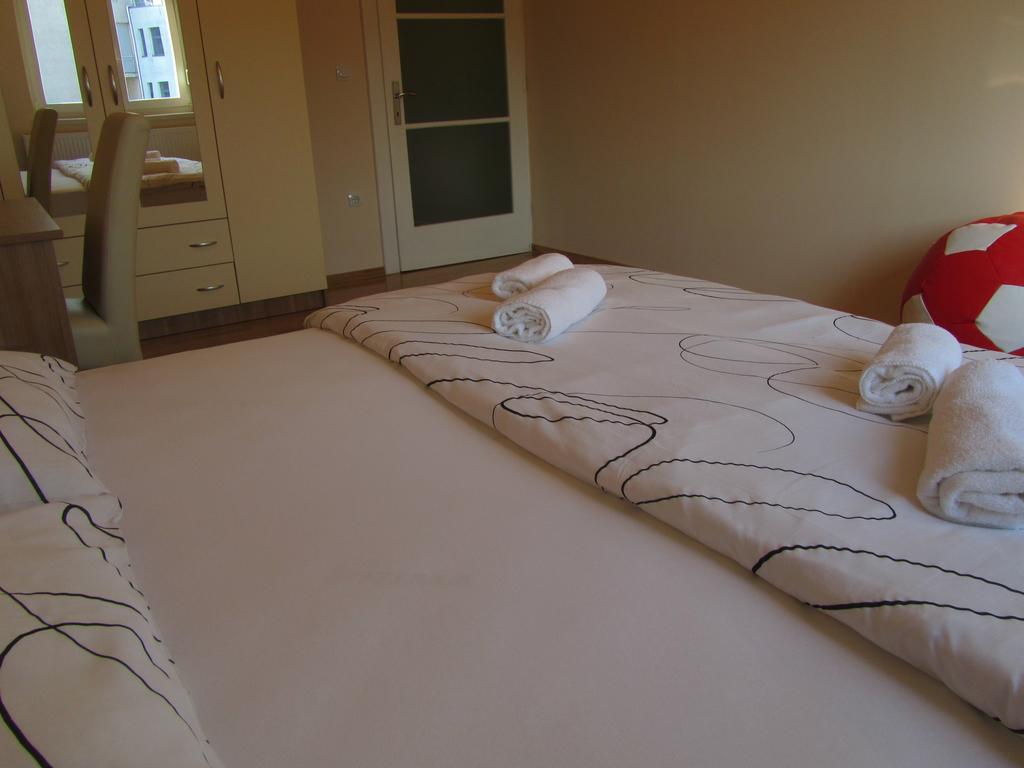 Apartment Domi Kvatric Zagreb Extérieur photo